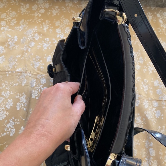 Beautiful Burberry black bag, bought in London in early 2000, like new! - Picture 6 of 7